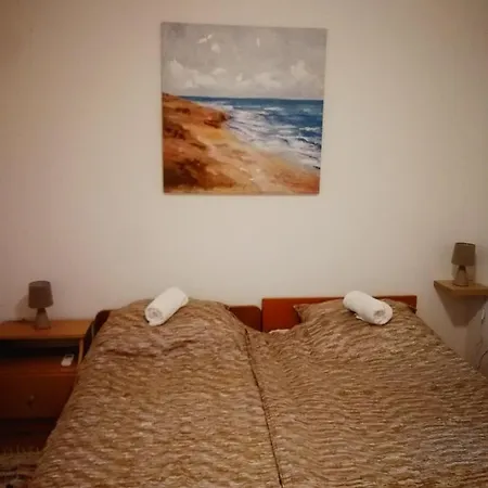 Beach House Olea דירה *