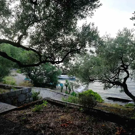 Apartment Beach House Olea Blazevo