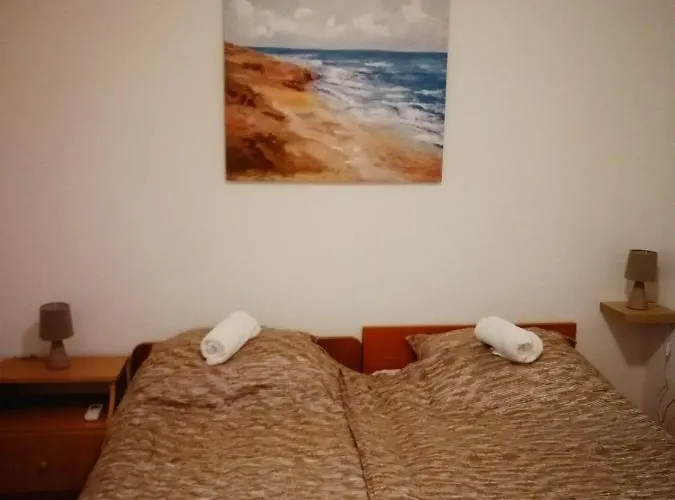 Beach House Olea 公寓 *